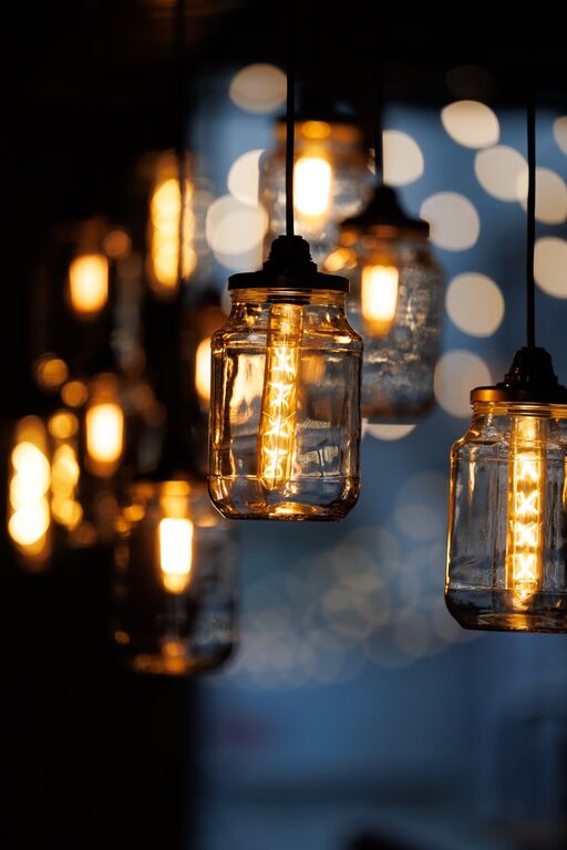 Sfaturi pentru alegerea iluminatului confortabil acasă