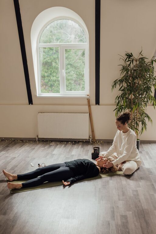 Pauze mindfulness pe care le poți face în doar cinci minute